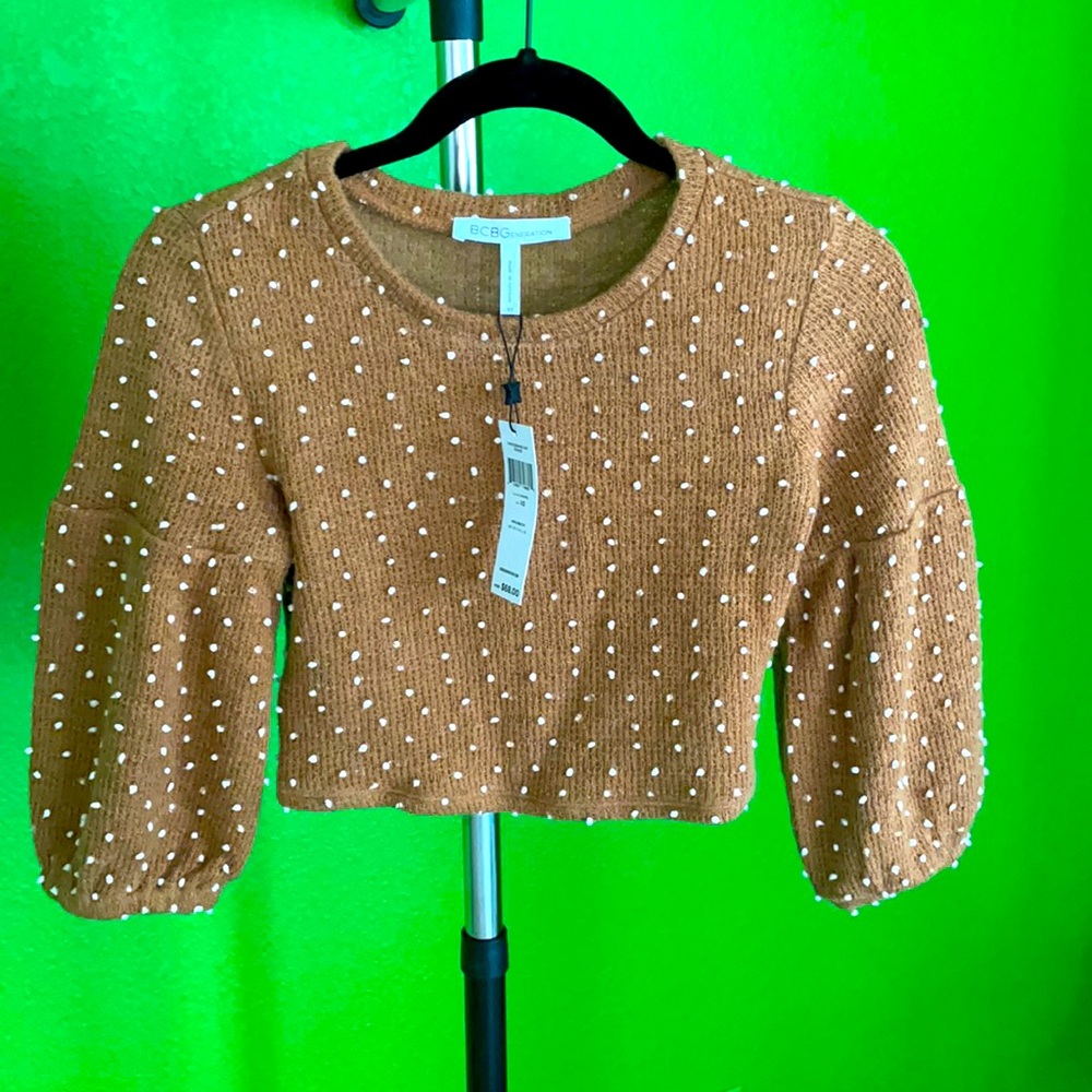 BCBGeneration cropped sweater. Size XS.
